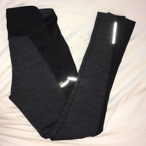 Athleta fleece lined power lift tight S